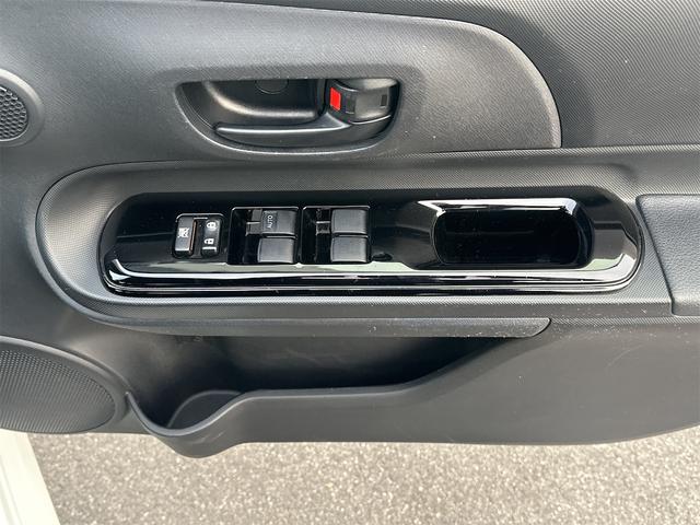 アクア Sスタイルブラック トヨタセーフティセンス ナビTV パノラマモニター LEDヘッドライト スマートキー プッシュスタート(38枚目)