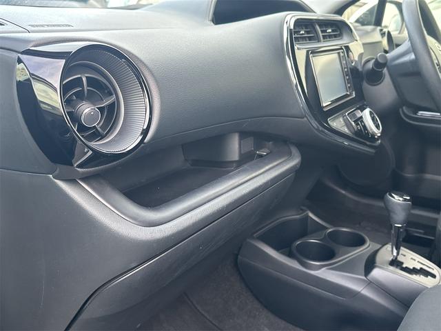 アクア Sスタイルブラック トヨタセーフティセンス ナビTV パノラマモニター LEDヘッドライト スマートキー プッシュスタート(39枚目)