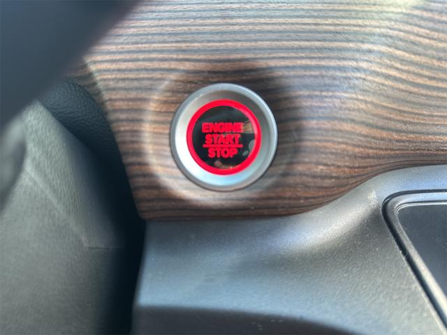 フリード クロスター・ホンダセンシング 4WD 8インチナビTV Bluetooth バックカメラ 両側パワースライドドア 3列シート 6人乗 ドライブレコーダー シートヒーター ETC LEDヘッドライト(35枚目)