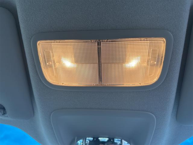 フリード クロスター・ホンダセンシング 4WD 8インチナビTV Bluetooth バックカメラ 両側パワースライドドア 3列シート 6人乗 ドライブレコーダー シートヒーター ETC LEDヘッドライト(39枚目)