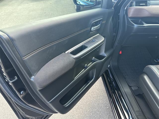 フリード クロスター・ホンダセンシング 4WD 8インチナビTV Bluetooth バックカメラ 両側パワースライドドア 3列シート 6人乗 ドライブレコーダー シートヒーター ETC LEDヘッドライト(45枚目)