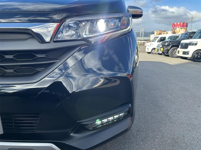 フリード クロスター・ホンダセンシング 4WD 8インチナビTV Bluetooth バックカメラ 両側パワースライドドア 3列シート 6人乗 ドライブレコーダー シートヒーター ETC LEDヘッドライト(55枚目)