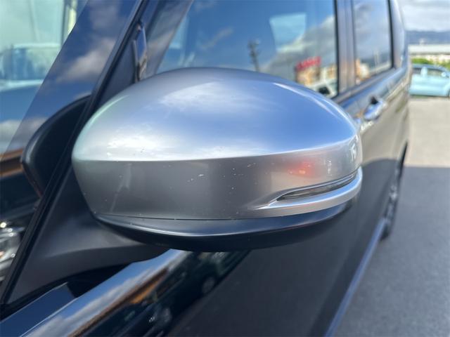 フリード クロスター・ホンダセンシング 4WD 8インチナビTV Bluetooth バックカメラ 両側パワースライドドア 3列シート 6人乗 ドライブレコーダー シートヒーター ETC LEDヘッドライト(60枚目)