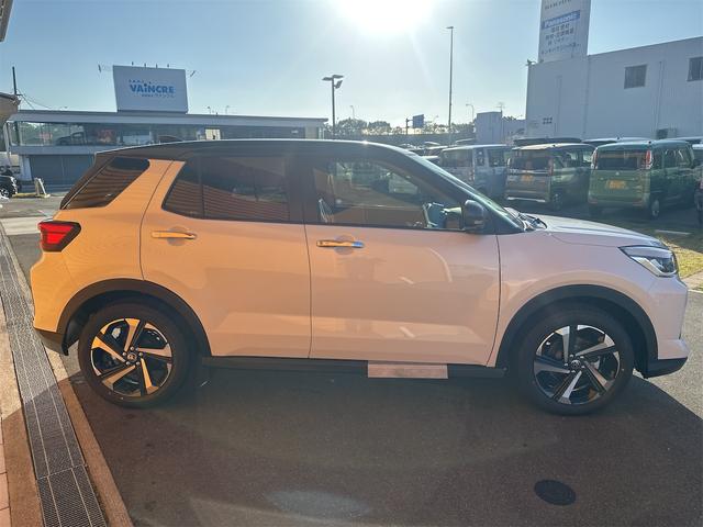 ライズ Z 登録済未使用車 ハイブリッド トヨタセーフティ BSM+RCTA ディスプレイオーディオ フルセグTV Bluetooth パノラマモニター LEDヘッドライト スマートキー プッシュスタート(7枚目)