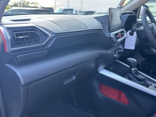 ライズ Z 登録済未使用車 ハイブリッド トヨタセーフティ BSM+RCTA ディスプレイオーディオ フルセグTV Bluetooth パノラマモニター LEDヘッドライト スマートキー プッシュスタート(41枚目)
