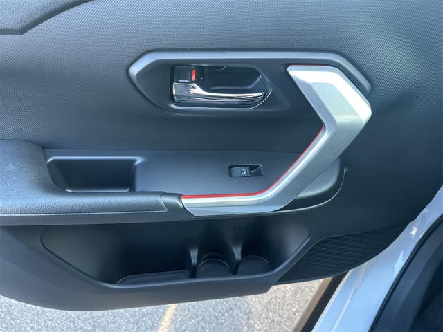 ライズ Z 登録済未使用車 ハイブリッド トヨタセーフティ BSM+RCTA ディスプレイオーディオ フルセグTV Bluetooth パノラマモニター LEDヘッドライト スマートキー プッシュスタート(43枚目)