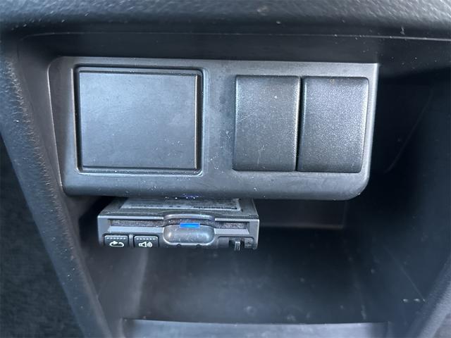 アルト F ワンオーナー 5速ミッション車 純正CDデッキ 禁煙車 整備記録簿(23枚目)