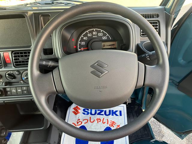 スーパーキャリイ スーパーキャリイ　Ｌ　５型　４ＡＴ　パートタイム４ＷＤ　衝突被害軽減ブレーキ　誤発進抑制機能　車線逸脱警報機能　パーキングセンサー　オートライト　オートハイビーム　アイドリングストップ　ハロゲンヘッドライト　ＬＥＤフォグ　当社試乗車（6枚目）