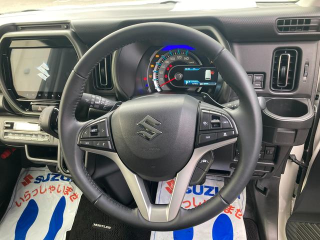 ハスラー タフワイルドターボ　３型　純正ナビ　全方位モニター　前後衝突被害軽減ブレーキ　前後誤発進抑制機能　車線逸脱抑制・警報機能　パーキングセンサー　アダプティブクルーズコントロール　オーディオスイッチ　オートライト　オートハイビーム　アイドリングストップ（12枚目）