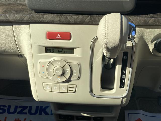 アルトラパンＬＣ ＬＣ　ＨＹＢＲＩＤ　Ｘ　６型　全方位カメラＰ　当社試乗車　前後衝突被害軽減ブレーキ　前後誤発進抑制機能　車線逸脱警報機能　パーキングセンサー　オーディオスイッチ　オートライト　オートハイビーム　アイドリングストップ　ＬＥＤヘッドライト　シートヒーター（30枚目）