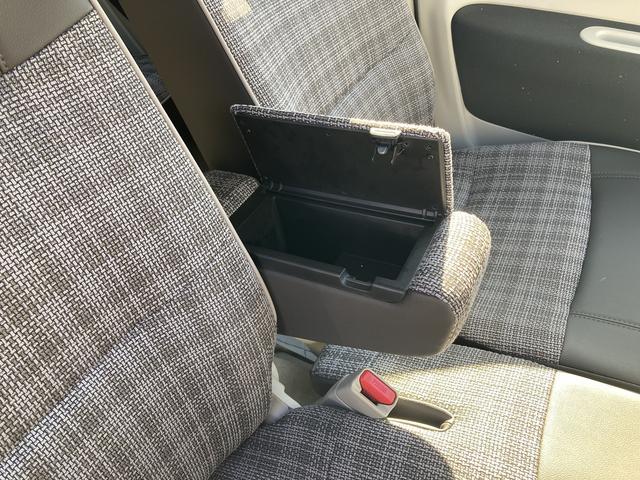 アルトラパンＬＣ ＬＣ　ＨＹＢＲＩＤ　Ｘ　６型　全方位カメラＰ　当社試乗車　前後衝突被害軽減ブレーキ　前後誤発進抑制機能　車線逸脱警報機能　パーキングセンサー　オーディオスイッチ　オートライト　オートハイビーム　アイドリングストップ　ＬＥＤヘッドライト　シートヒーター（34枚目）