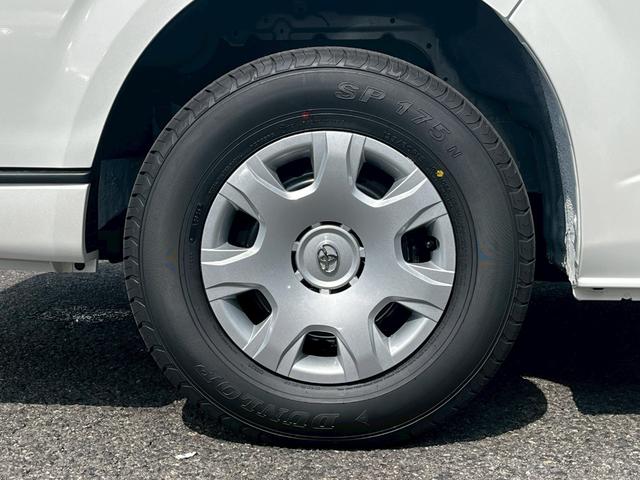 ハイエースワゴン グランドキャビン　４ＷＤ　ＬＥＤヘッドライト　パワースライドドア　デジタルインナーミラー　スマートキー（39枚目）
