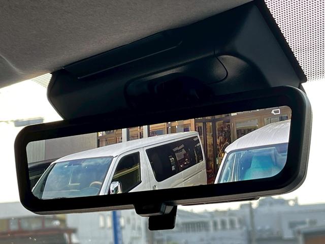 ハイエースワゴン ＧＬ　４ＷＤ　２．４％　パワースライドドア　ＬＥＤヘッド　デジタルインナーミラー　パノラミックビューモニター　スマートキー　１０人乗り　ＡＣ１００Ｖ（17枚目）