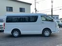 ハイエースワゴン ＧＬ　４ＷＤ　２．４％　パワースライドドア　ＬＥＤヘッド　デジタルインナーミラー　パノラミックビューモニター　スマートキー　１０人乗り　ＡＣ１００Ｖ（6枚目）