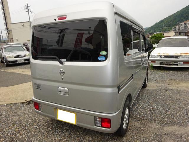 ＮＶ１００クリッパーバン ＤＸ　走行３１８１０ｋｍ　キーレス　ＣＤデッキ　２スピーカー　フィルム貼り　フォグライト　アルミホイール　２４か月定期点検整備渡し（5枚目）