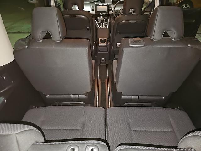 セレナ Ｓ　レーダーブレーキ　ベンチシート　フルフラット　ウォークスルー　クリアランスソナー　オートクルーズコントロール　レーンアシスト　サイドカメラ　アラウンドビューモニタ－　スマートキー　オートライト　ＥＴＣ（32枚目）