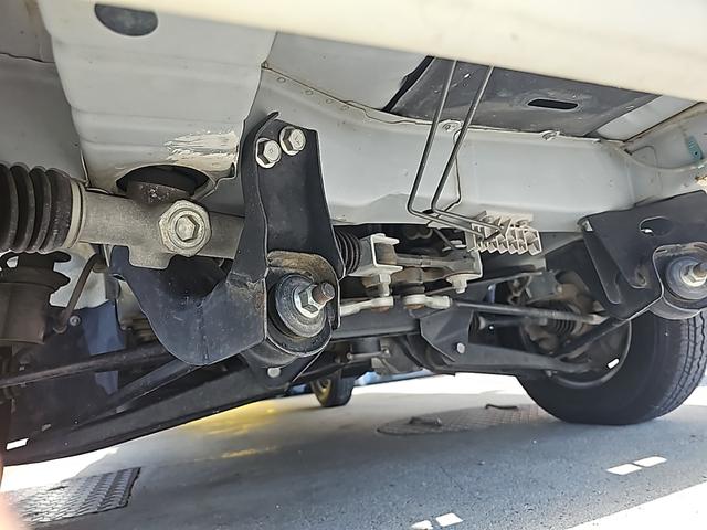 ハイゼットトラック エアコン・パワステ スペシャル AT 切り替え4WD メンテナンスリースUp車両 記録簿 取扱説明書 新車保証書 ワンオーナー車 PS マニュアルエアコン メンテナンスノート 腐食無し 車検2年付き(20枚目)