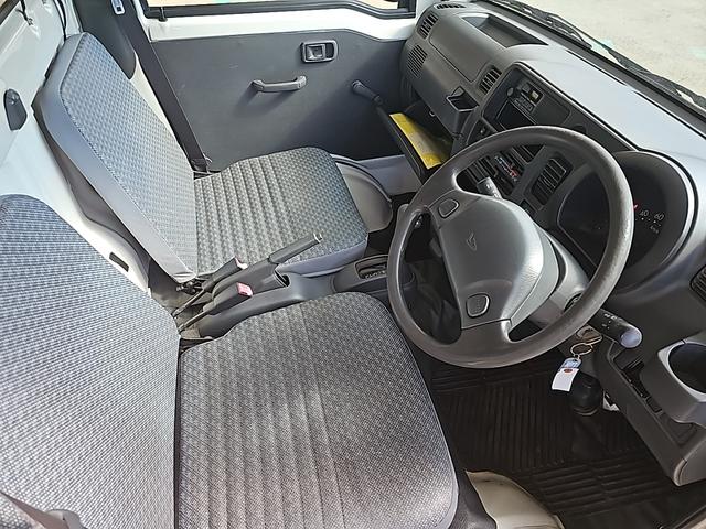 ハイゼットトラック エアコン・パワステ スペシャル AT 切り替え4WD メンテナンスリースUp車両 記録簿 取扱説明書 新車保証書 ワンオーナー車 PS マニュアルエアコン メンテナンスノート 腐食無し 車検2年付き(22枚目)