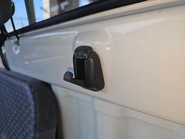 ハイゼットトラック エアコン・パワステ スペシャル AT 切り替え4WD メンテナンスリースUp車両 記録簿 取扱説明書 新車保証書 ワンオーナー車 PS マニュアルエアコン メンテナンスノート 腐食無し 車検2年付き(38枚目)