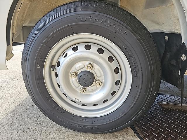 ハイゼットトラック エアコン・パワステ スペシャル AT 切り替え4WD メンテナンスリースUp車両 記録簿 取扱説明書 新車保証書 ワンオーナー車 PS マニュアルエアコン メンテナンスノート 腐食無し 車検2年付き(39枚目)