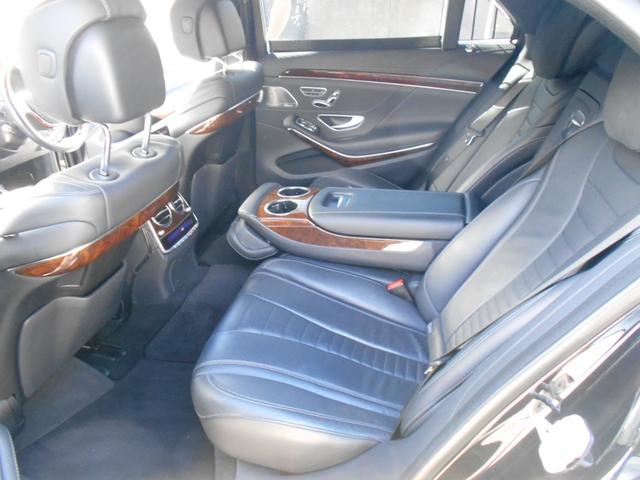 Ｓクラス Ｓ３００ｈロング　純正ナビフルセグＴＶ　Ｓ６５エクステリア　マイバッハ２０インチアルミ　マイバッハグリル　パワートランク　黒革シート・サンルーフ　ブルメスタサウンド　３６０度モニター　全席シートヒーター＆ベンチレーター（10枚目）