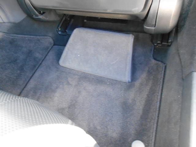 Ｓクラス Ｓ３００ｈロング　純正ナビフルセグＴＶ　Ｓ６５エクステリア　マイバッハ２０インチアルミ　マイバッハグリル　パワートランク　黒革シート・サンルーフ　ブルメスタサウンド　３６０度モニター　全席シートヒーター＆ベンチレーター（39枚目）