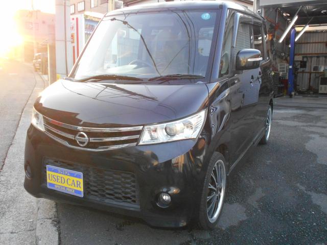 ルークス ハイウェイスター　１年保証付きＢ　禁煙車　社外ナビゲーション　フルセグテレビ　ＤＶＤ再生　Ｂｌｕｅｔｏｏｔｈ　左側パワースライドドア　プッシュスタート　スマートキー　ＨＩＤヘッド　フォグランプ　社外１６インチアルミ（5枚目）