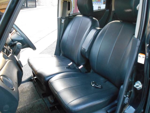 ルークス ハイウェイスター　１年保証付きＢ　禁煙車　社外ナビゲーション　フルセグテレビ　ＤＶＤ再生　Ｂｌｕｅｔｏｏｔｈ　左側パワースライドドア　プッシュスタート　スマートキー　ＨＩＤヘッド　フォグランプ　社外１６インチアルミ（10枚目）