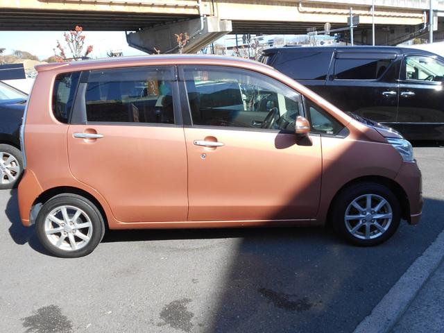 ムーヴ カスタム　Ｘ　ナビ　フルセグテレビ　バックカメラ　Ｂｌｕｅｔｏｏｔｈ　プッシュスタート　スマートキー　アイドリングストップ　ＨＩＤヘッドライト　フォグランプ（33枚目）