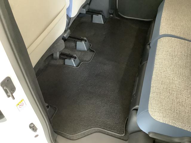 ムーヴキャンバス ストライプスＧターボ　アダプティブクルーズコントロール　走行無制限１年保証　両側電動スライドドア　アダプティブクルーズコントロール　前後コーナーセンサー　前席シートヒーター　ホッとカップホルダー　オートマチックハイビーム　ＬＥＤヘッドライト　スマートキー（40枚目）