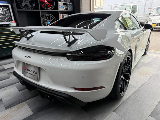 PORSCHE 718 CAYMAN 718 CAYMAN GT4