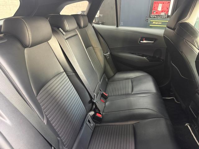 カローラツーリング ハイブリッド　ダブルバイビー　モデリスタエアロ・９インチディスプレイオーディオ・シートヒーター・ステアリングヒーター・ヘッドアップディスプレイ・ハーフレザーシート・デジタルインナーミラー・ドラレコ・レーダー・ＥＴＣ・クルコン（24枚目）