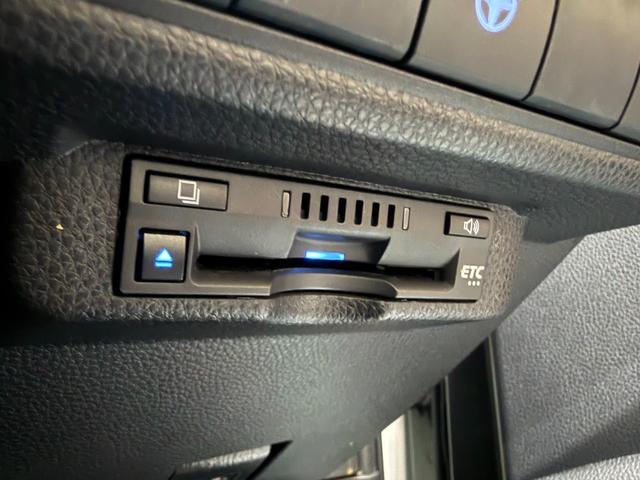 カローラツーリング ハイブリッド　ダブルバイビー　モデリスタエアロ・９インチディスプレイオーディオ・シートヒーター・ステアリングヒーター・ヘッドアップディスプレイ・ハーフレザーシート・デジタルインナーミラー・ドラレコ・レーダー・ＥＴＣ・クルコン（30枚目）