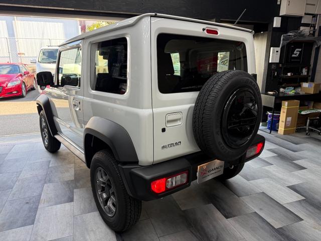 �����F�l�ȂǑ��l�̖ڂɐG���{�f�B�B����⏝������ƌ��ł���ˁH���C�����������B���ÎԂł����瑽���̃L�Y���͂���܂����A�ꑮ�X�^�b�t���O�O�Ƀ{�f�B�ɖ����������Y��ȏ�Ԃɂ��Ă��܂��B