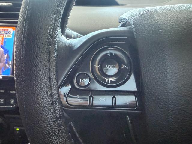 プリウス Ｓセーフティプラス　ツートーン　ツートンカラー・トヨタ純正９インチナビ・１７インチツーリングホイール・トヨタセーフティセンス・ドライブレコーダー・ＥＴＣ・テレビ・Ｂｌｕｅｔｏｏｔｈ・クルーズコントロール・バックカメラ・ＬＥＤヘッド（21枚目）