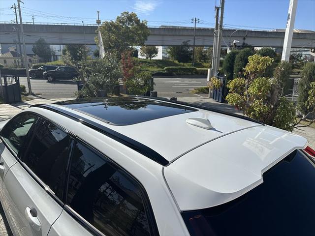 V90 B6 AWD Rデザイン Bowers & Wilkins パノラマサンルーフ VOLVO純正20inchアルミホイール(16枚目)