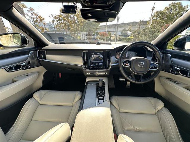 V90 B6 AWD Rデザイン Bowers & Wilkins パノラマサンルーフ VOLVO純正20inchアルミホイール(42枚目)