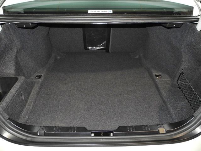 5シリーズ 525i Mスポーツパッケージ 屋内保管HDDマルチハーフレザーインテリアパワーシートETCHIDリアスポイラー禁煙車走行20000KM(17枚目)