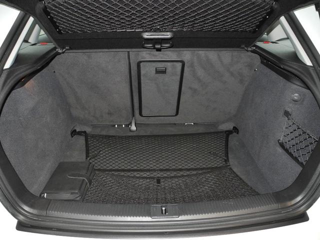 A3 スポーツバック1.4TFSI 1オーナー屋内保管純正ナビ地デジフルセグTVバックカメラETCHID禁煙車走行23000KM(17枚目)