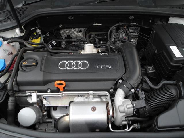 A3 スポーツバック1.4TFSI 1オーナー屋内保管純正ナビ地デジフルセグTVバックカメラETCHID禁煙車走行23000KM(24枚目)