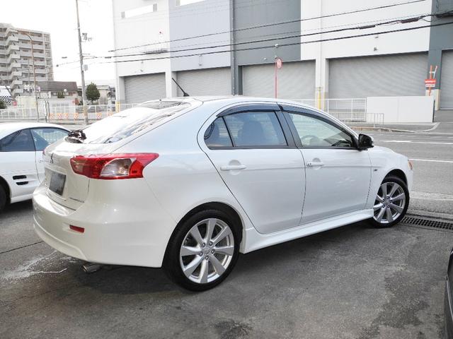 ギャランフォルティススポーツバック スポーツ 1オーナーナビ地デジフルセグTVバックカメラETCHIDスマートキーパドルシフトディーラー下取り禁煙車整備記憶簿6枚(4枚目)