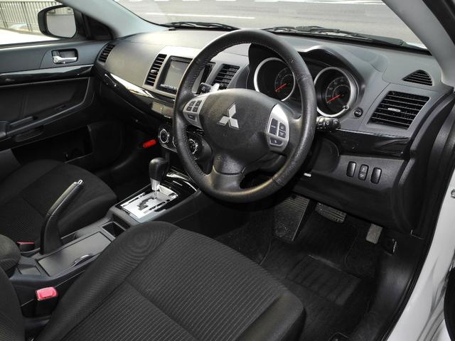 ギャランフォルティススポーツバック スポーツ 1オーナーナビ地デジフルセグTVバックカメラETCHIDスマートキーパドルシフトディーラー下取り禁煙車整備記憶簿6枚(6枚目)