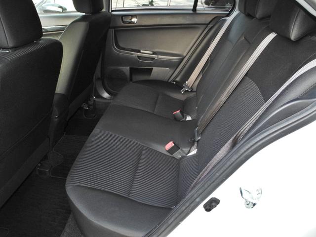 ギャランフォルティススポーツバック スポーツ 1オーナーナビ地デジフルセグTVバックカメラETCHIDスマートキーパドルシフトディーラー下取り禁煙車整備記憶簿6枚(8枚目)