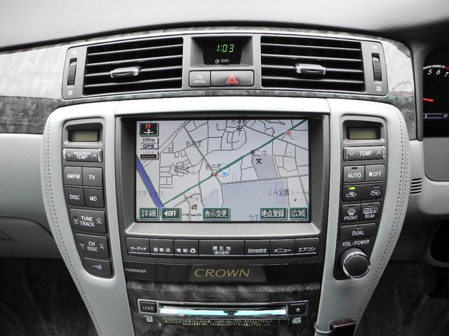 クラウン ロイヤルサルーン　屋内保管ＤＶＤマルチナビ地デジフルセグＴＶバックカメラＥＴＣパワーシート電動リアシェードＨＩＤダッシュボード新品交換済走行３９０００ＫＭ（11枚目）