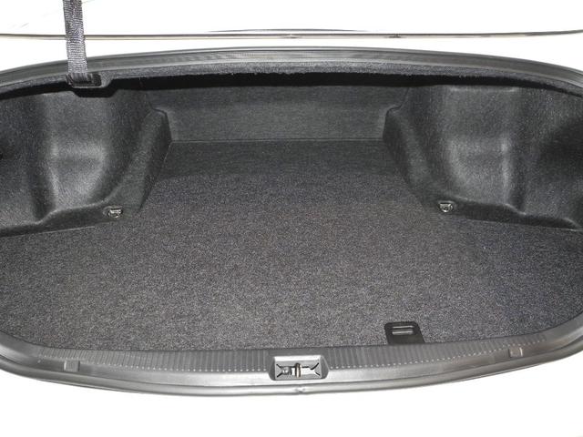 クラウン ロイヤルサルーン　屋内保管ＤＶＤマルチナビ地デジフルセグＴＶバックカメラＥＴＣパワーシート電動リアシェードＨＩＤダッシュボード新品交換済走行３９０００ＫＭ（21枚目）