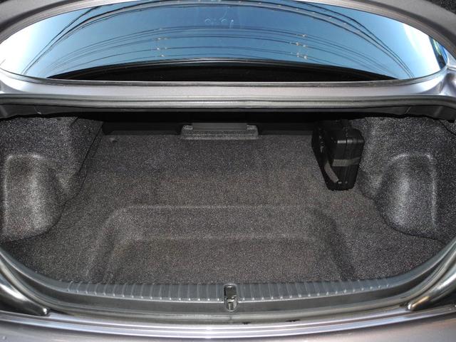 �g�����N���[���������̔������I