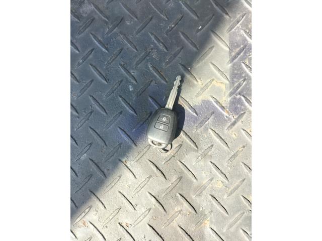 ファミリアバン ＶＥ　ナビ　フルセグＴＶ　バックカメラ　電動格納ミラー　カラードミラー　　フロントパワーウインド　セーフティセンス　ＥＴＣ　プライバシーガラス　ドライブレコーダー　オートライト　リアワイパー（50枚目）