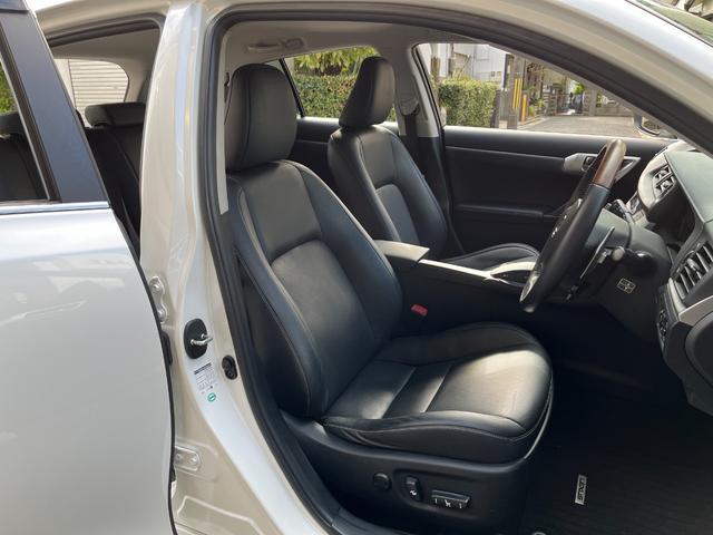 CT CT200h バージョンL レーダークルーズ 革シート コンビハンドル ステアリングヒーター TVナビ Bluetooth ETC Bカメラ 後期仕様 クリアランスソナー シートヒーター LEDライト(9枚目)
