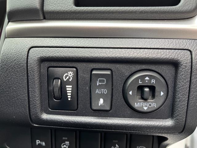 CT CT200h バージョンL レーダークルーズ 革シート コンビハンドル ステアリングヒーター TVナビ Bluetooth ETC Bカメラ 後期仕様 クリアランスソナー シートヒーター LEDライト(22枚目)