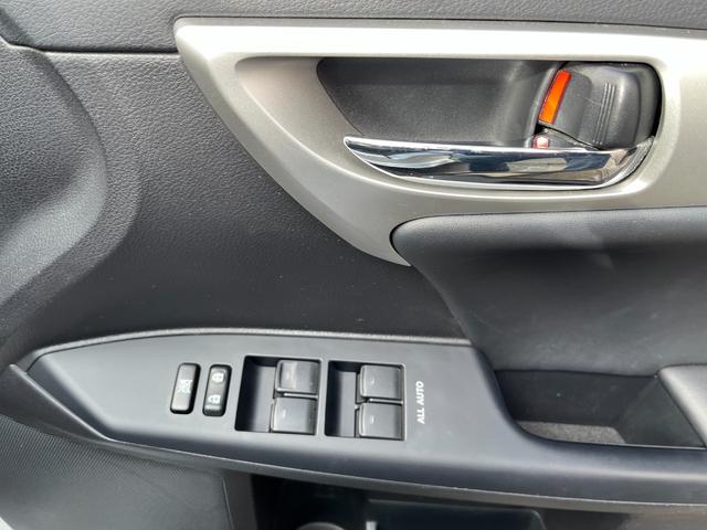 CT CT200h バージョンL レーダークルーズ 革シート コンビハンドル ステアリングヒーター TVナビ Bluetooth ETC Bカメラ 後期仕様 クリアランスソナー シートヒーター LEDライト(26枚目)